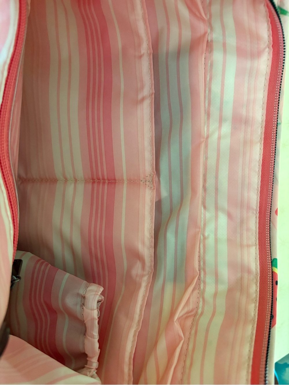 lug Watermelon Pop Tote Paddle - Picture 4 of 4